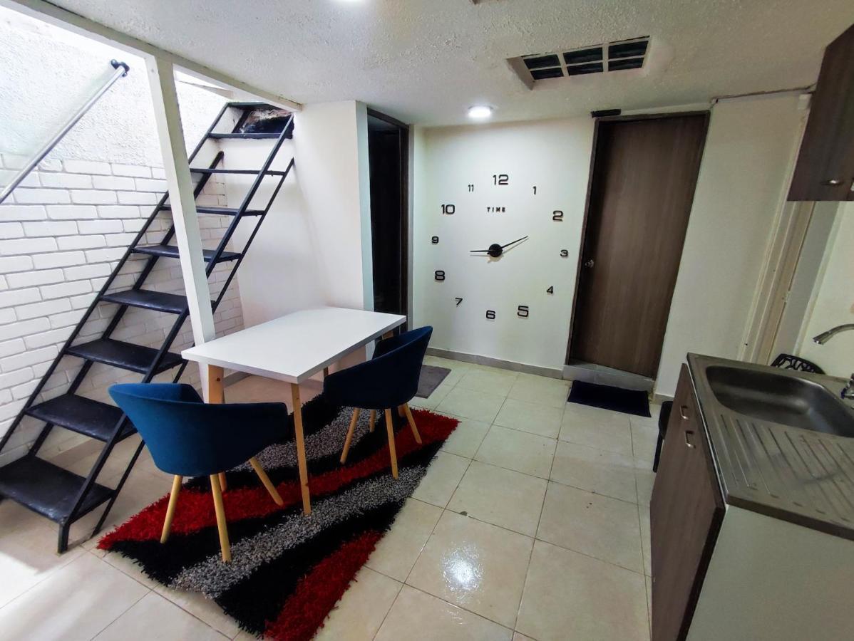Baruch Capsula Hotel Bogota Luaran gambar